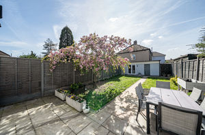Rear garden angle 1- click for photo gallery